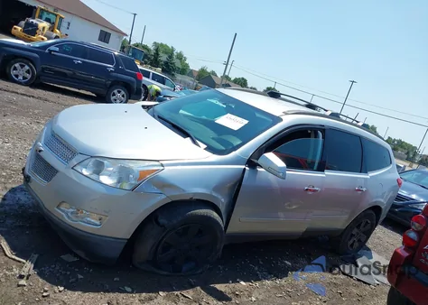 2012 Chevrolet Traverse 1Lt из США, поврежденный, VIN 1GNKVGED5CJ356853
